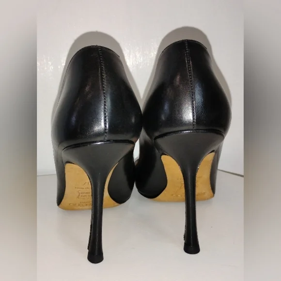 JIMMY CHOO BLACK LEATHER HEELS - Picture 2 of 7